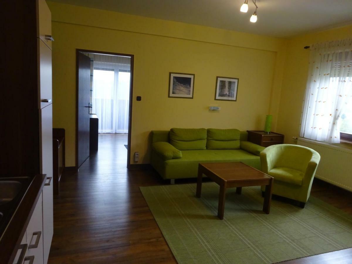 Appartement - Ferienwohnungen - Gaestehaus Gabriele 法克湖畔杜罗博拉赫 外观 照片