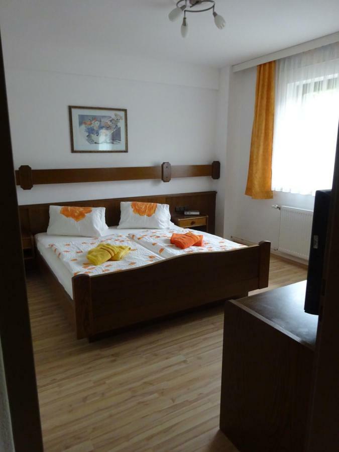 Appartement - Ferienwohnungen - Gaestehaus Gabriele 法克湖畔杜罗博拉赫 外观 照片